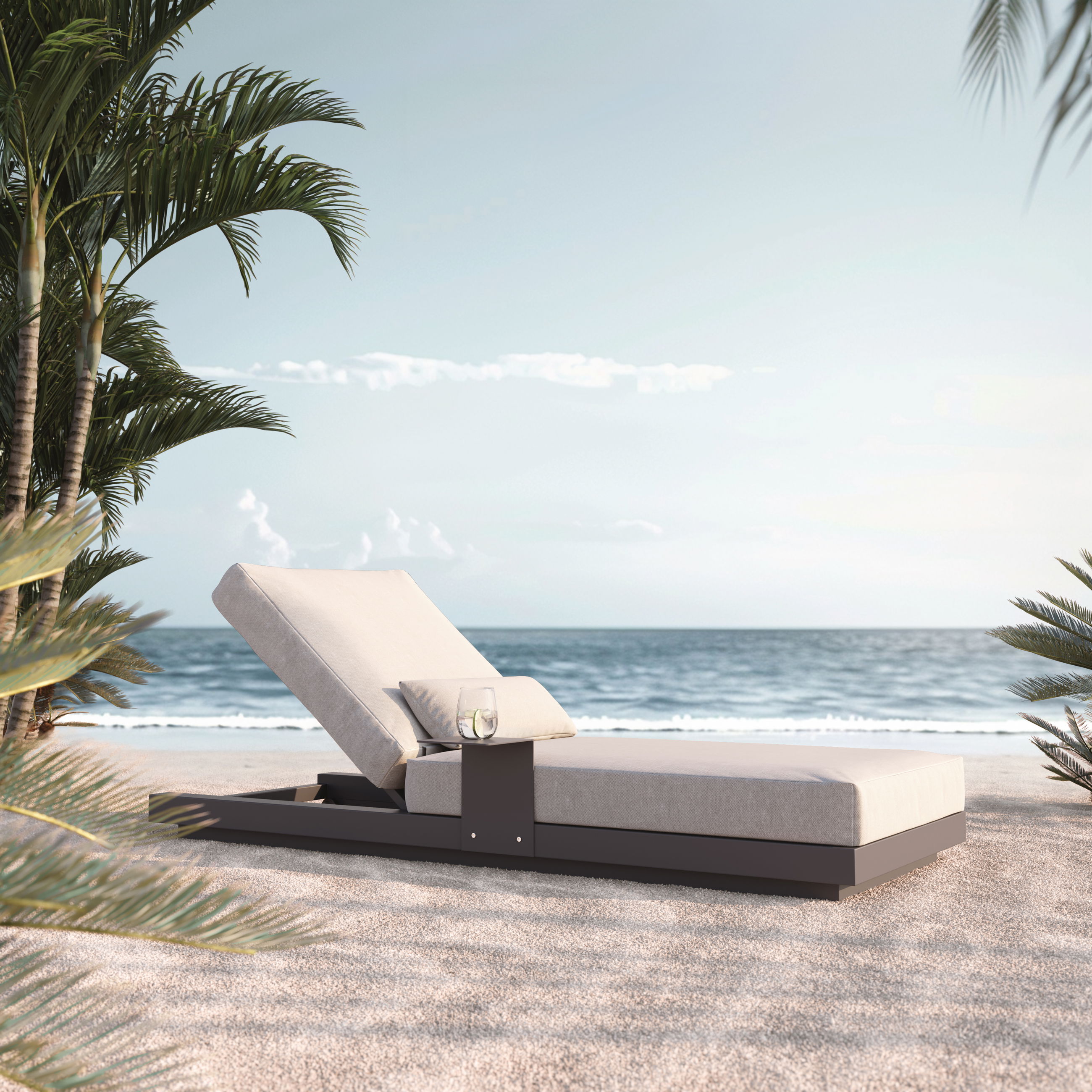 Amado Sun Lounger