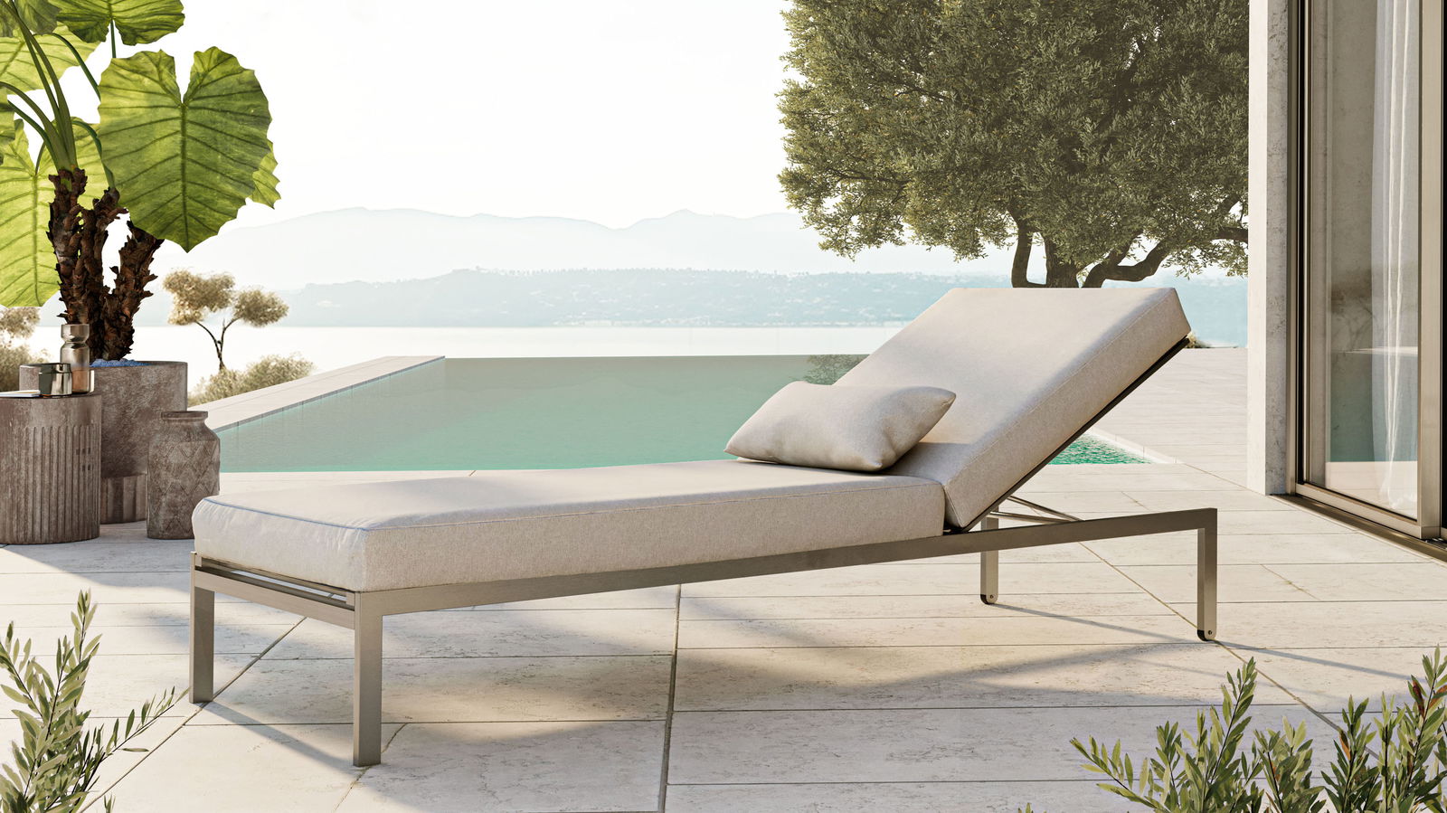 Suite Sun Lounger Compact