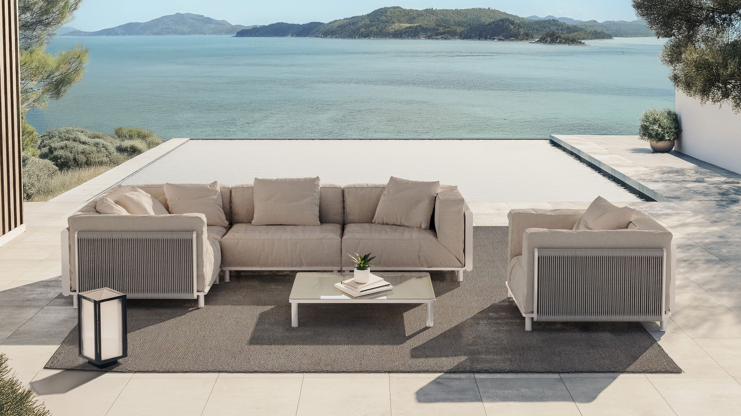Vellore Lounge Compact